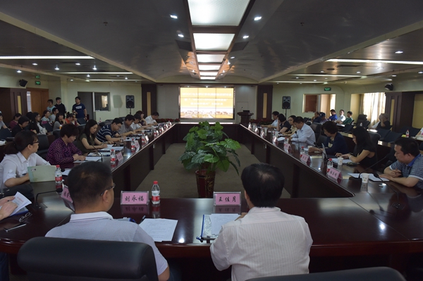 图3:沙龙活动现场